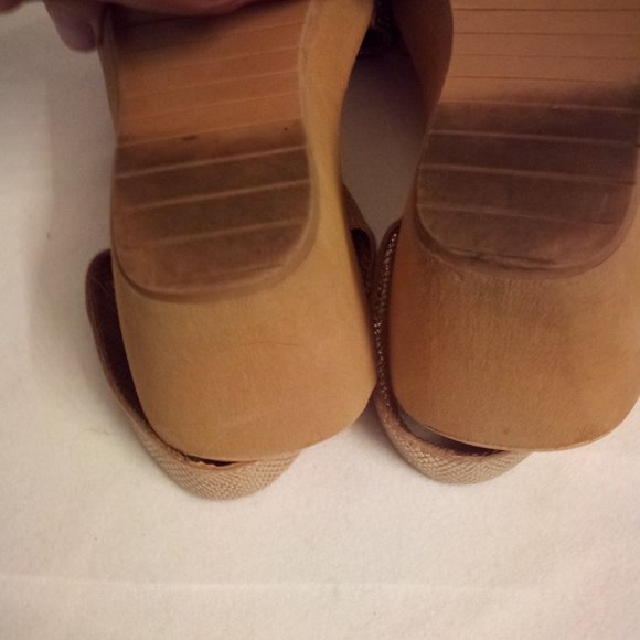 Blingy Copper Colored Sling Back Sandals - Picture 6 of 9